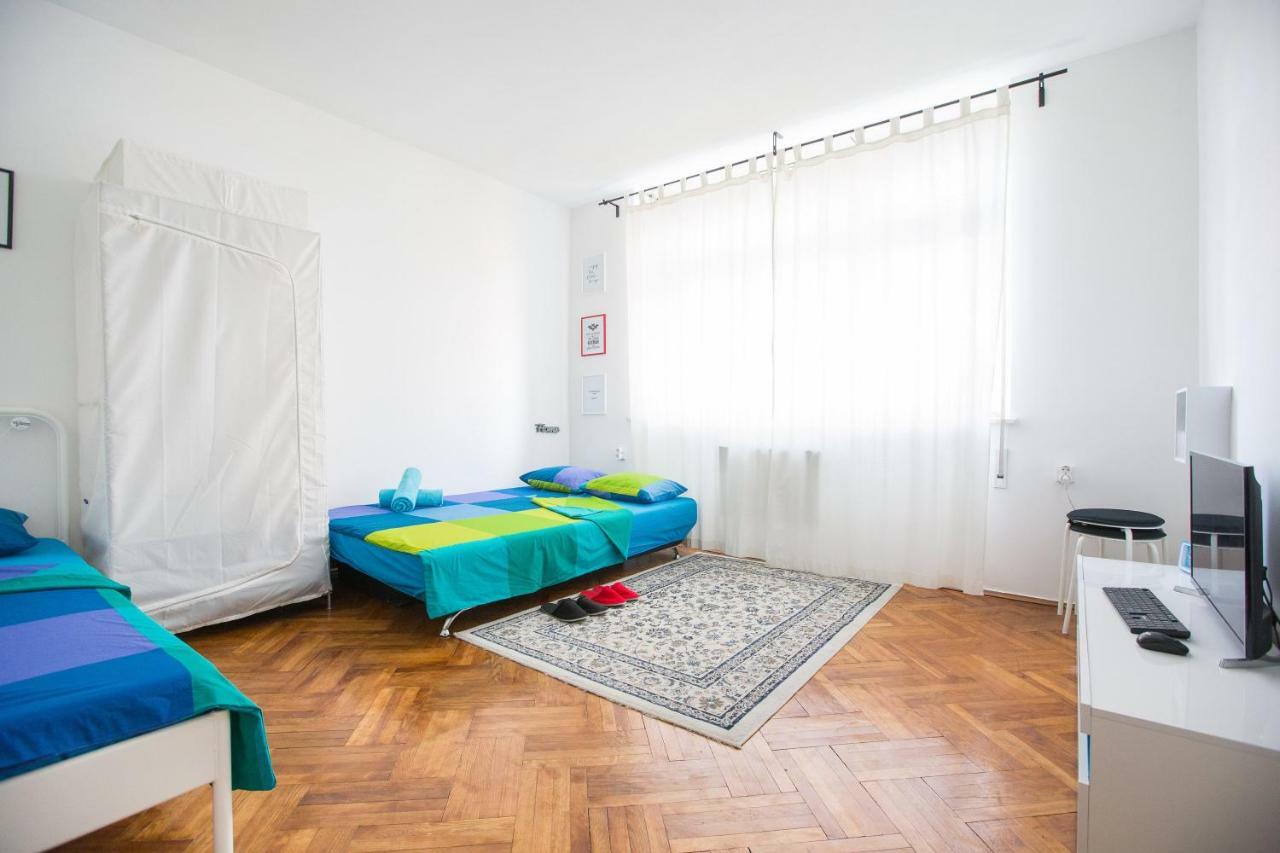 Apartment Center Eazzynight 2